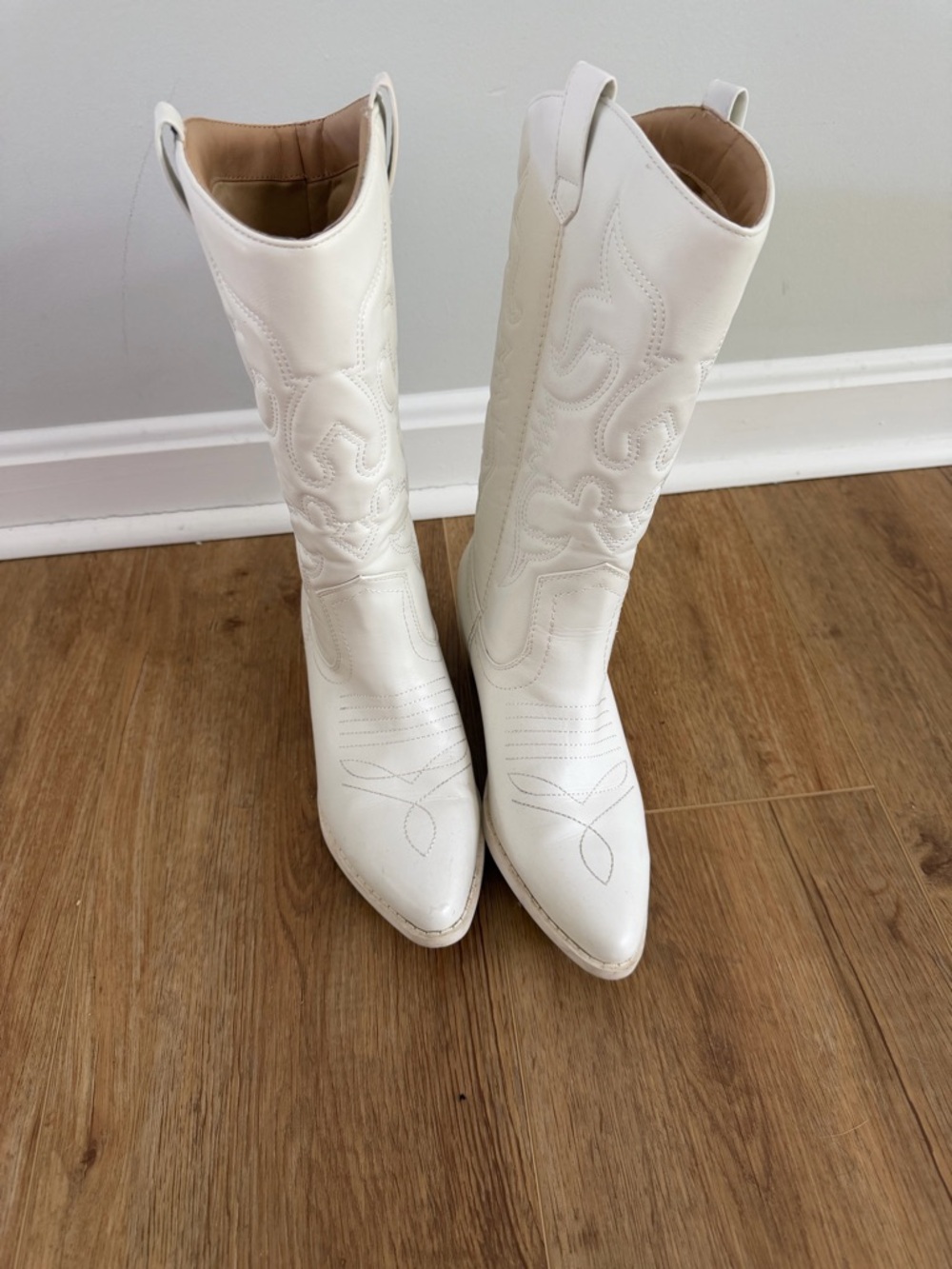 White Women's Western Fashion Cowboy Boots